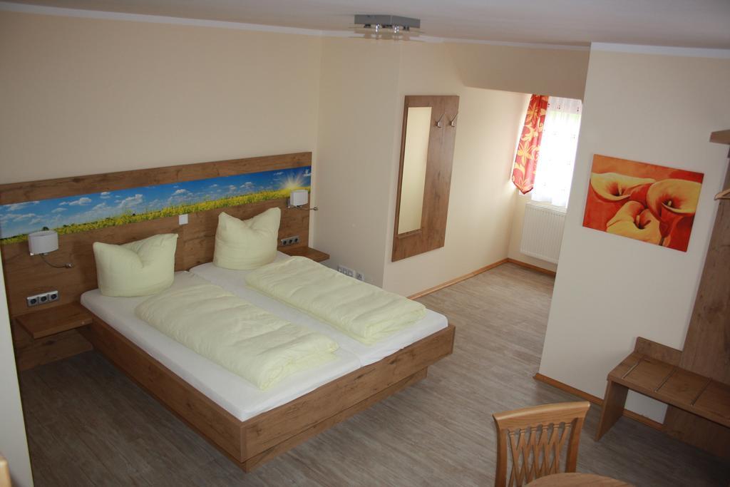 Landgasthof Haagen Schwabhausen bei Dachau Kamer foto